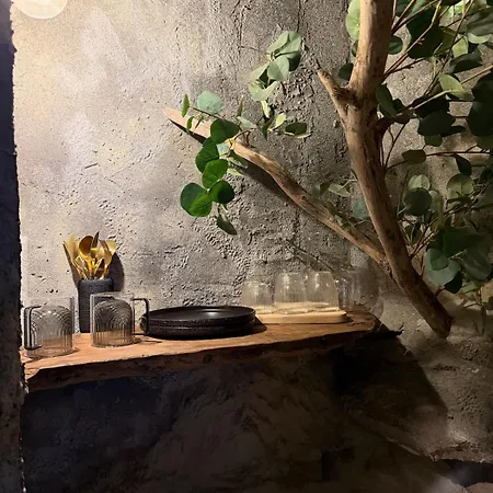 דירה La Grotte Immersion Complete Avec Jacuzzi נים