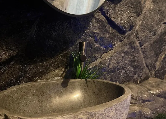 דירה La Grotte Immersion Complete Avec Jacuzzi